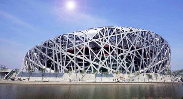 国家体育场(“鸟巢”)